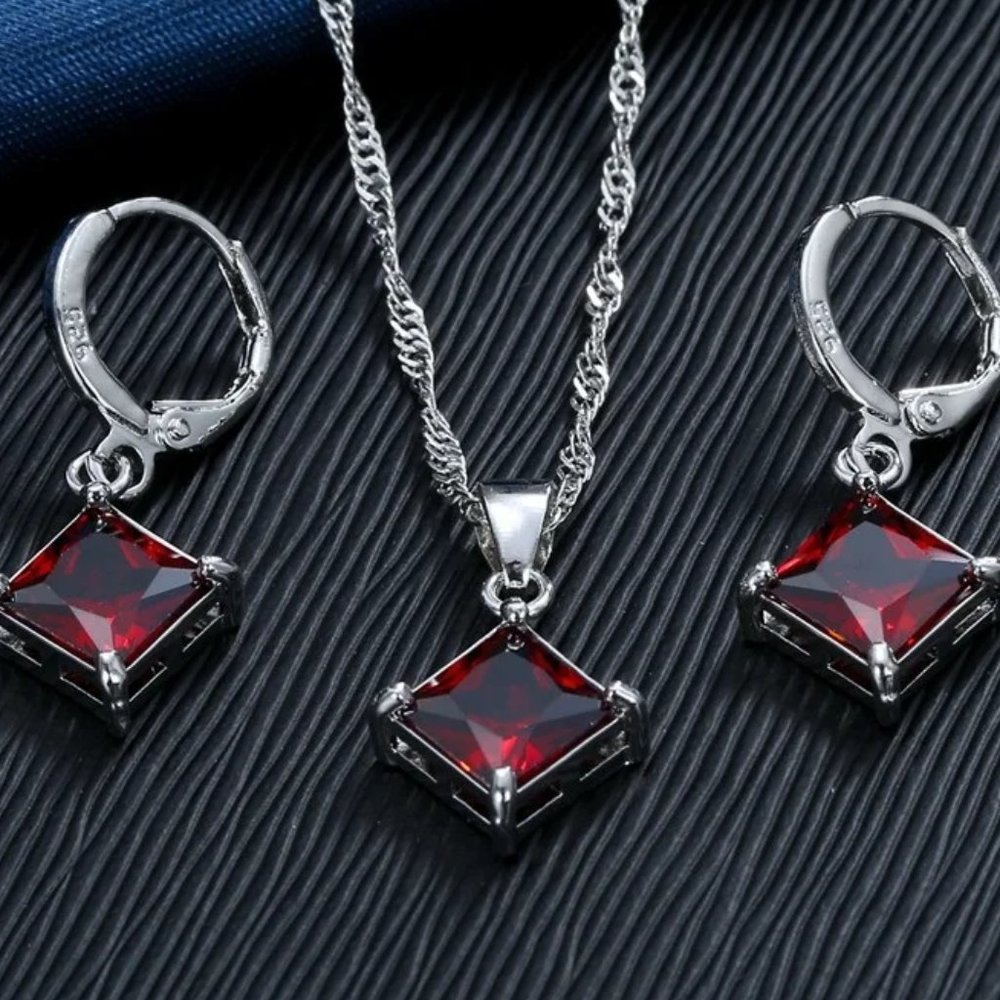 ⭐4pc Bundle Ruby Princess Cut  Pendant And Earrings w/ 18" Chain Sterling Silver - Picture 5 of 5
